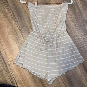 COPY - like new small strapless White + Tan Romper